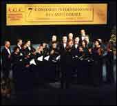 Un'esibizione della Corale SanMartino a Verona in occasione del "7° Concorso Internazionale di Canto Corale" nell'anno 1996 - 26 Kb